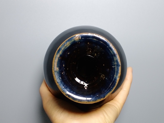 古玩陶瓷瓶真品鑒賞圖