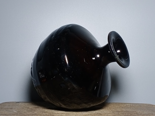 古玩陶瓷瓶真品鑒賞圖
