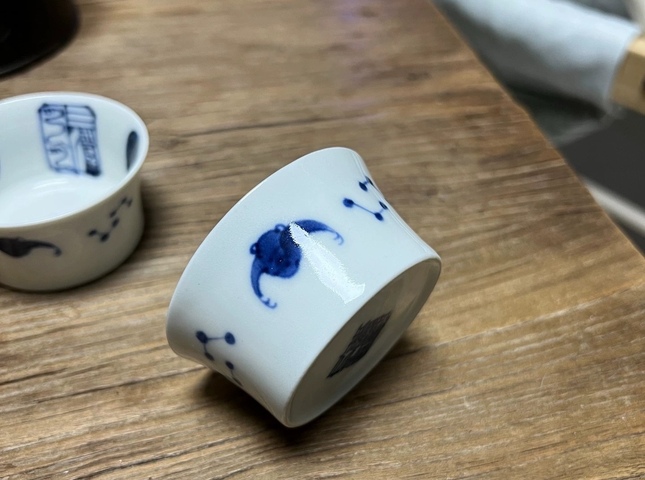 古玩陶瓷青花杯真品鑒賞圖