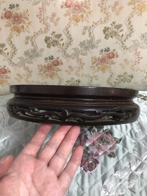 古玩雜項(xiàng)150件超大鏤空雕花木座底座拍賣(mài)，當(dāng)前價(jià)格99元