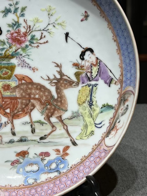 古玩陶瓷粉彩盤真品鑒賞圖