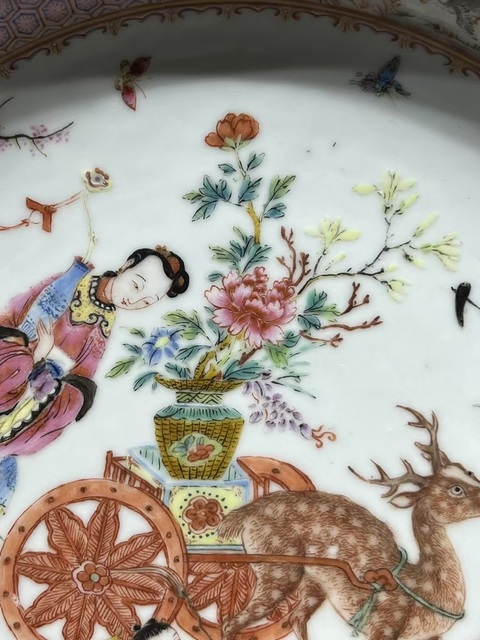 古玩陶瓷粉彩盤真品鑒賞圖