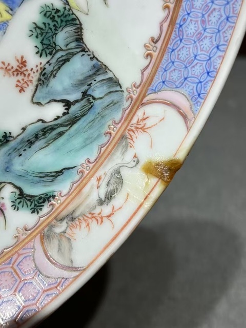 古玩陶瓷粉彩盤真品鑒賞圖