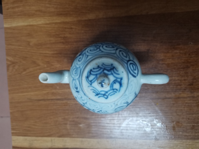 古玩陶瓷青花執壺真品鑒賞圖