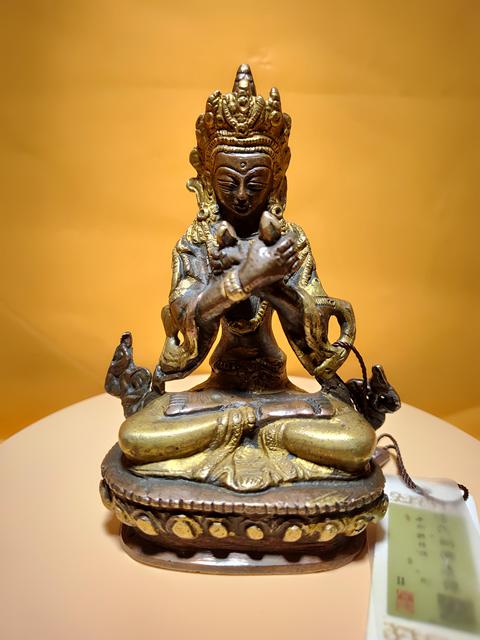 古玩銅器清代藏傳銅鎏金金剛總持佛珍品,聞德評級拍賣,當前價格48000元