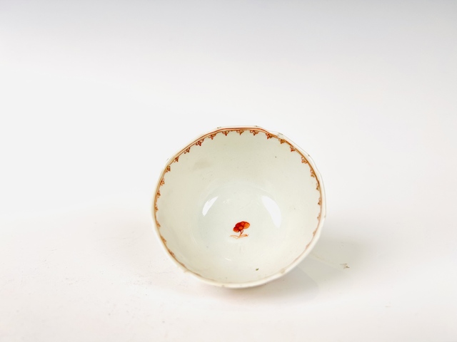 古玩陶瓷清康熙·礬紅描金花鳥杯真品鑒賞圖