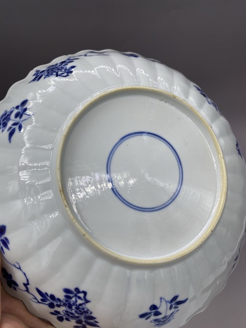古玩陶瓷清康熙時期·青花五彩海獸紋葵口盤拍賣,當前價格8777元