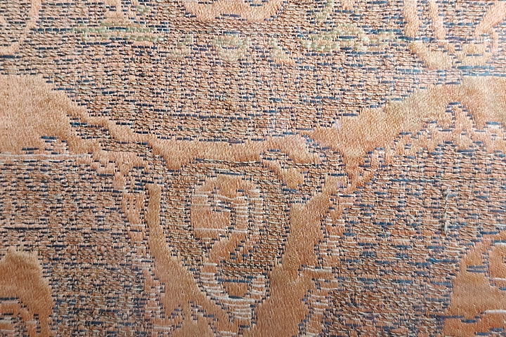 古玩雜項【0起】清?織造局造正龍海水江崖刺繡掛屏一對拍賣，當前價格188元