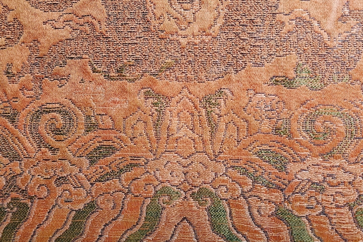 古玩雜項【0起】清?織造局造正龍海水江崖刺繡掛屏一對拍賣，當前價格188元