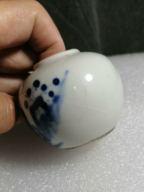 古玩陶瓷青花人物紋水盂拍賣，當(dāng)前價(jià)格1360元