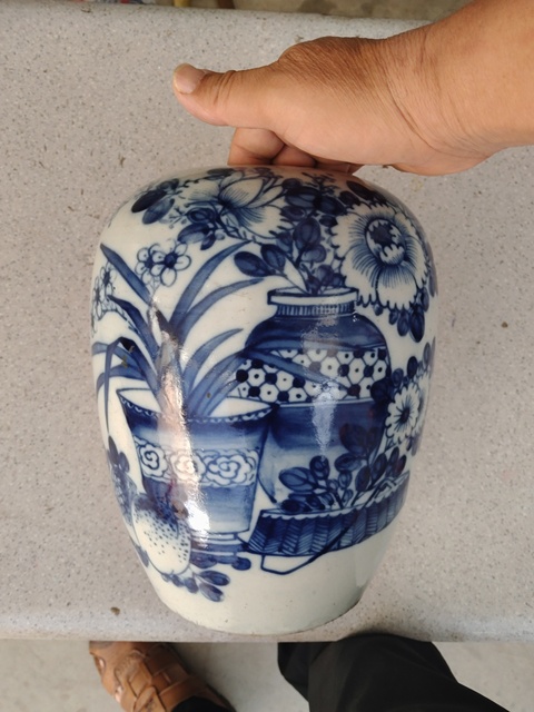 古玩陶瓷青花博古花卉紋冬瓜罐配上了蓋了拍賣,當前價格1699元