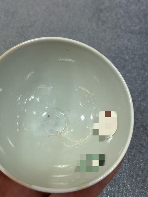 古玩陶瓷霽紅釉茶碗真品鑒賞圖