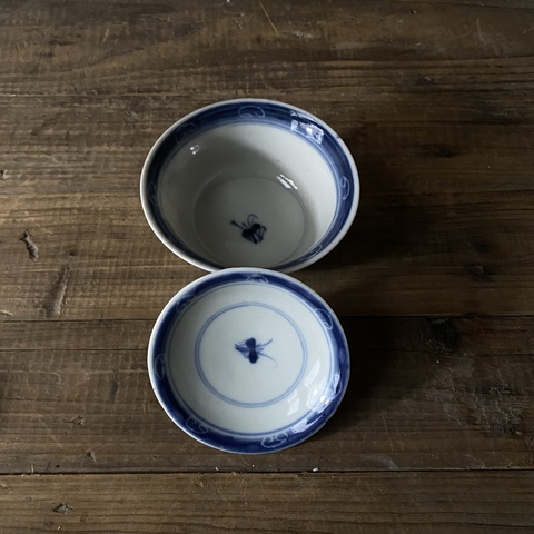 古玩陶瓷青花靈芝紋蓋碗拍賣,當(dāng)前價格1800元