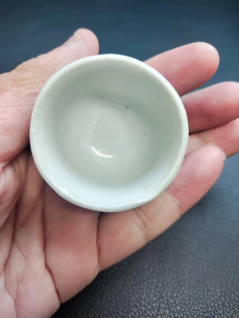 古玩陶瓷清代 德化窯小杯真品鑒賞圖