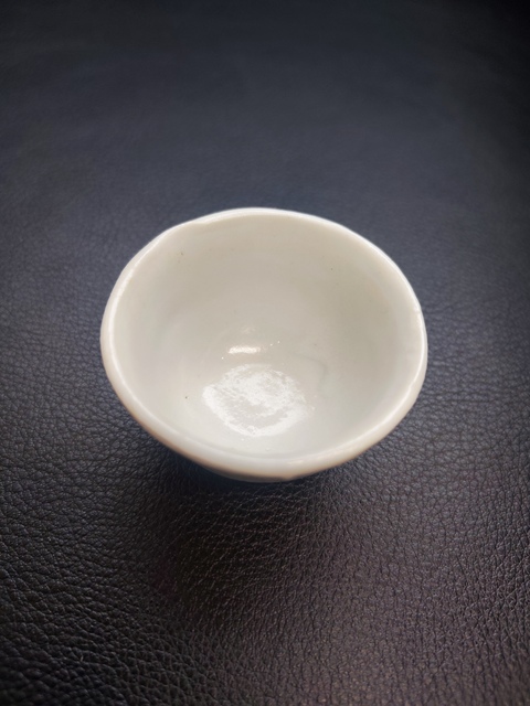 古玩陶瓷清代 德化窯小杯真品鑒賞圖