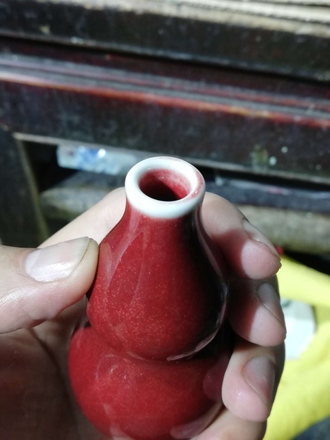 古玩陶瓷紅釉葫蘆瓶真品鑒賞圖