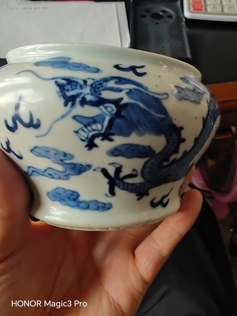 古玩陶瓷龍紋青花馬蹄尊真品鑒賞圖