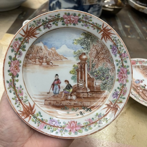 古玩陶瓷乾隆細路廣彩盤真品鑒賞圖
