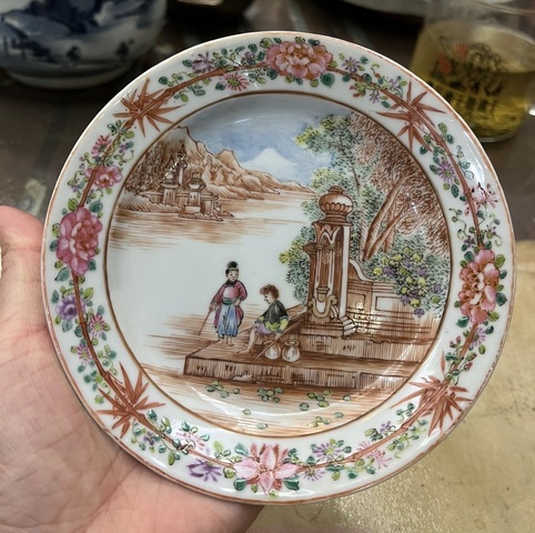 古玩陶瓷乾隆細路廣彩盤真品鑒賞圖