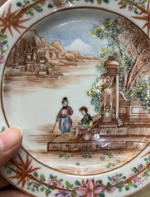 古玩陶瓷乾隆細路廣彩盤真品鑒賞圖