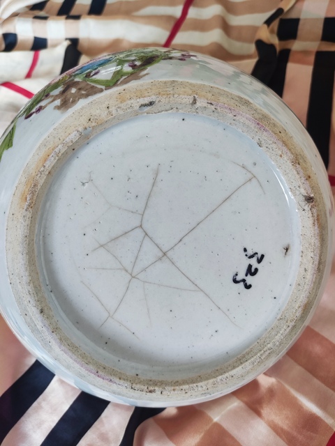 古玩陶瓷淺絳彩花鳥紋西瓜罐真品鑒賞圖