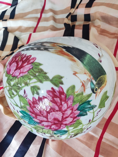 古玩陶瓷淺絳彩花鳥紋西瓜罐真品鑒賞圖