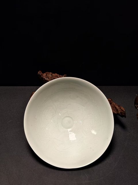 古玩陶瓷館藏級(jí)精品南宋湖田窯青白釉娃娃碗拍賣,當(dāng)前價(jià)格9980元