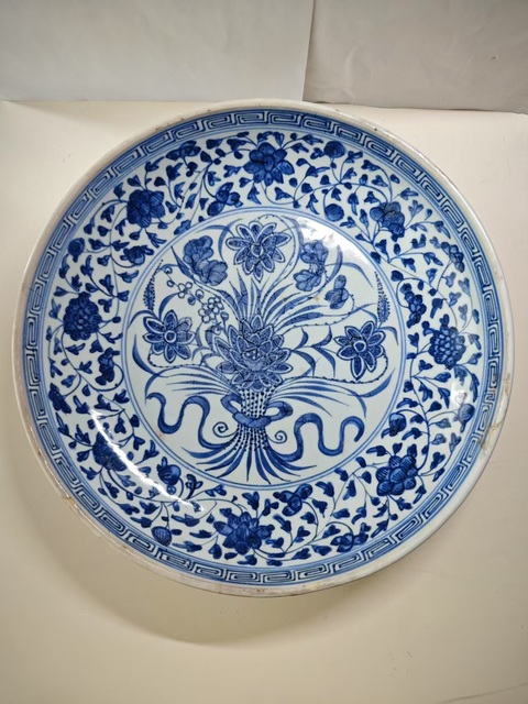 古玩陶瓷清雍正青花一把蓮紋盤拍賣，當(dāng)前價(jià)格12345元