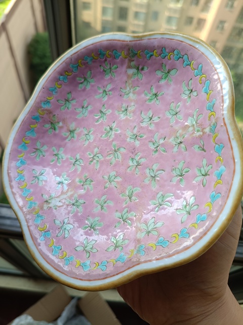 古玩陶瓷粉彩盤拍賣，當(dāng)前價(jià)格1400元
