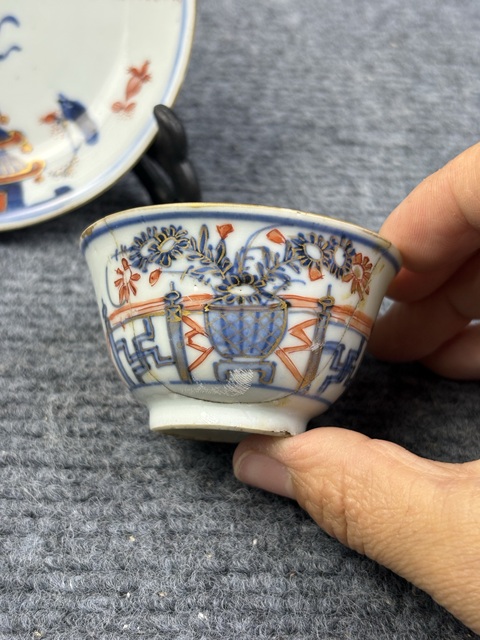 古玩陶瓷青花礬紅描金花卉紋杯碟套拍賣,當前價格188元