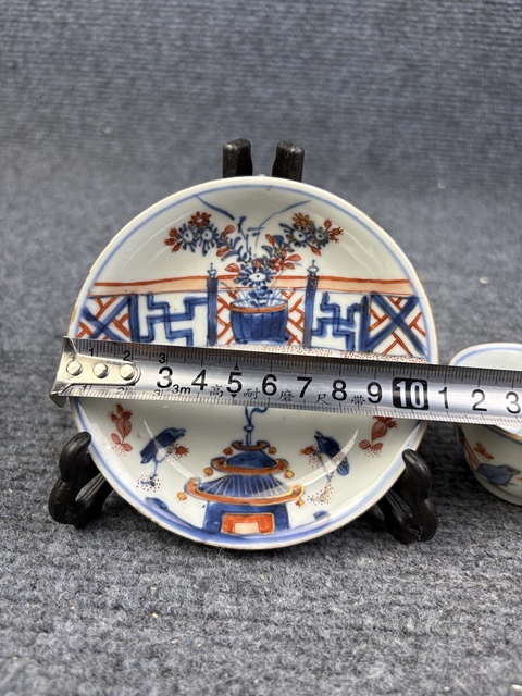 古玩陶瓷青花礬紅描金花卉紋杯碟套拍賣,當前價格188元