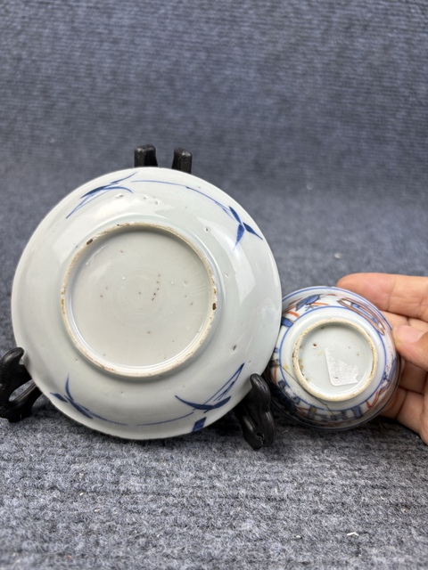 古玩陶瓷青花礬紅描金花卉紋杯碟套拍賣,當前價格188元