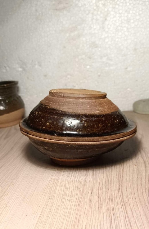 古玩陶瓷南宋.吉州窯系褐釉茶盞(雙盞連體)拍賣，當(dāng)前價(jià)格0元