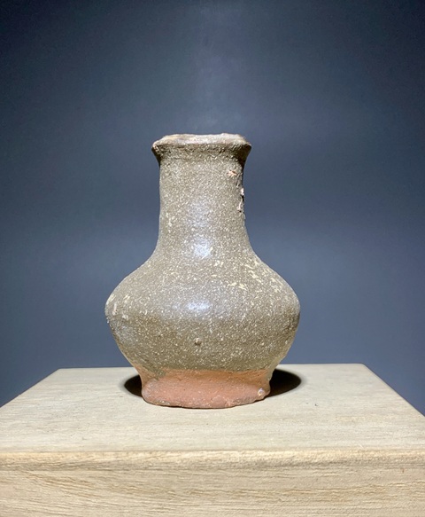 古玩陶瓷磁灶窯茶葉末釉小瓶拍賣，當前價格380元