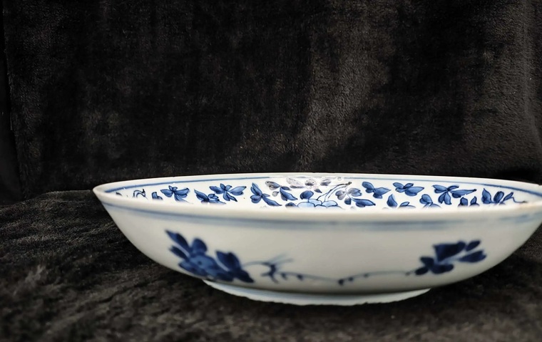 古玩陶瓷青花纏枝花卉紋盤拍賣,當前價格6800元
