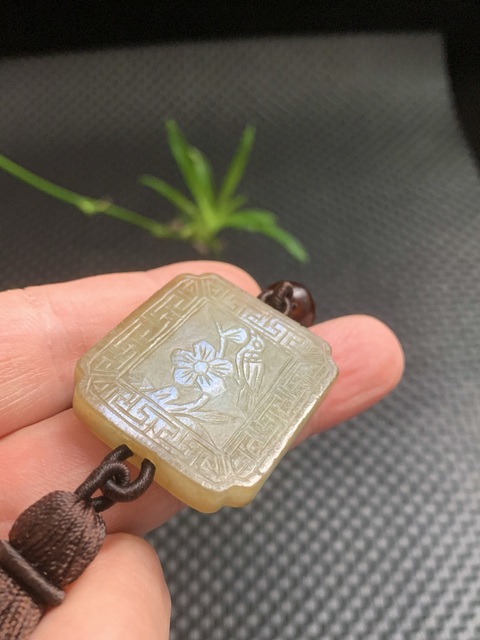 古玩玉器清代天然翡翠雕“齋戒牌”拍賣，當前價格22000元