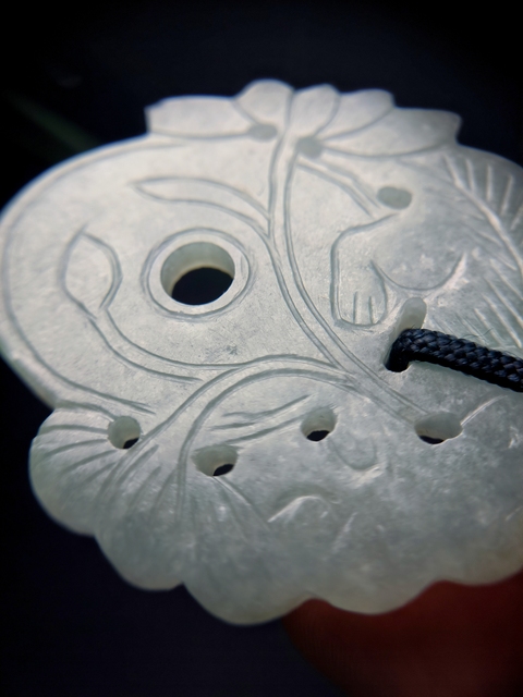 古玩雜項（一口價放漏2800）清代老冰種翡翠玉佩拍賣，當前價格2800元