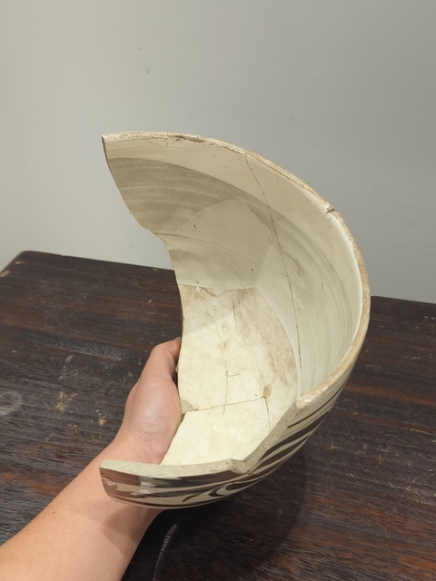 古玩陶瓷白地褐彩花卉紋標本拍賣,當前價格0元