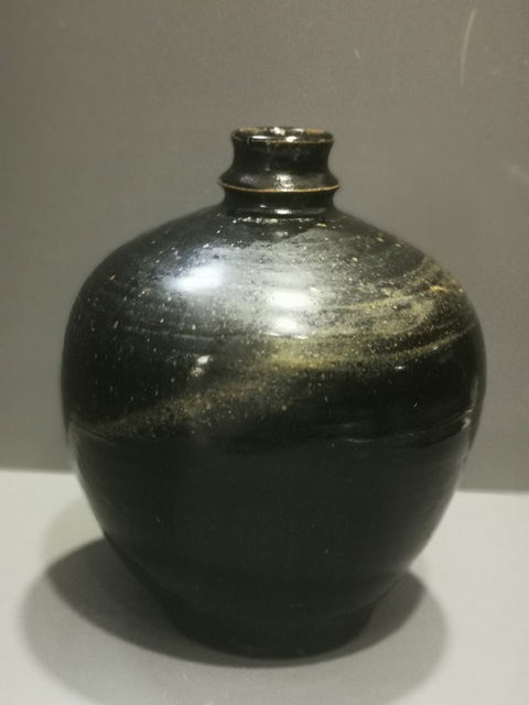 古玩陶瓷圖片看金元磁州窯系嘟嚕瓶真品鑒賞圖
