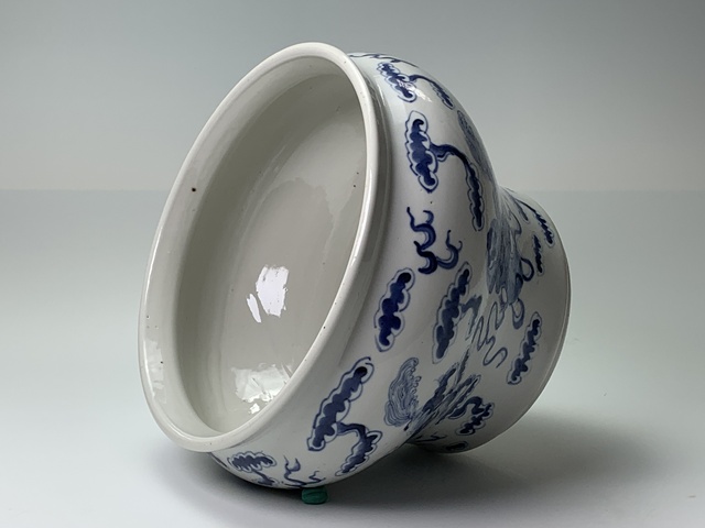 古玩陶瓷馬蹄尊真品鑒賞圖