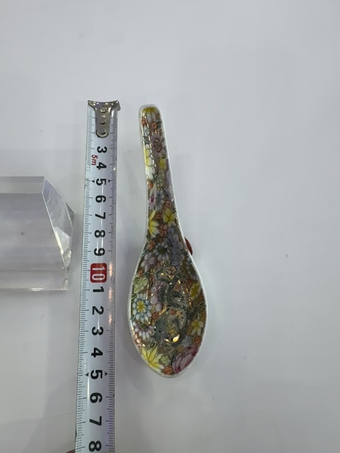 古玩陶瓷粉彩龍穿花紋調羹勺子拍賣,當前價格1088元