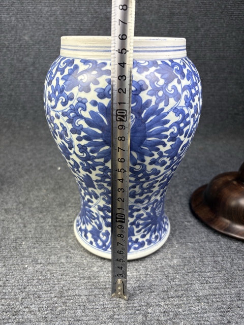 古玩陶瓷青花纏枝花卉紋半截鳳尾尊拍賣,當前價格7988元