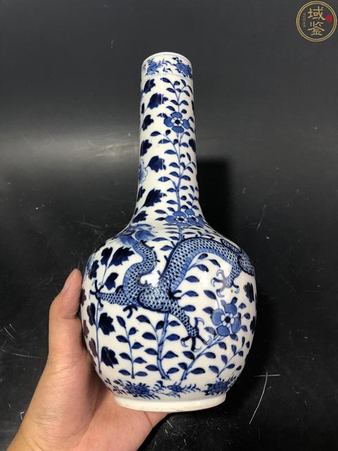 古玩陶瓷青花龍穿花紋長頸瓶拍賣，當前價格3800元
