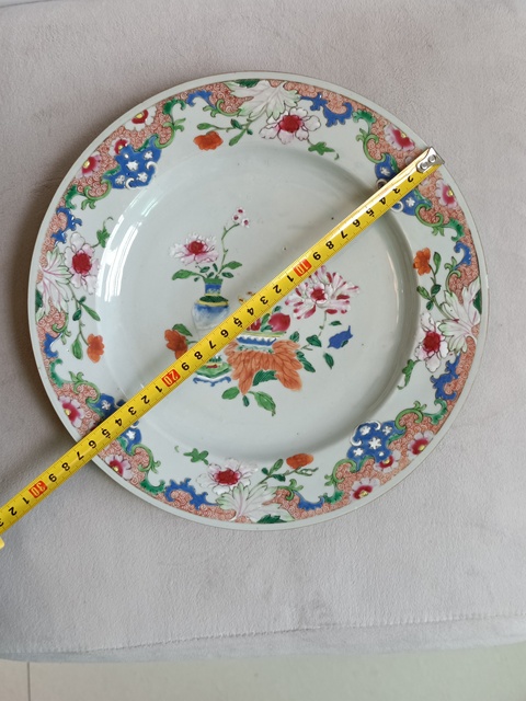 古玩陶瓷約27厘米粉彩博古花卉紋盤拍賣,當前價格2800元