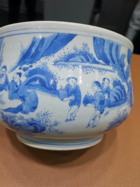 古玩陶瓷青花人物故事紋爐真品鑒賞圖