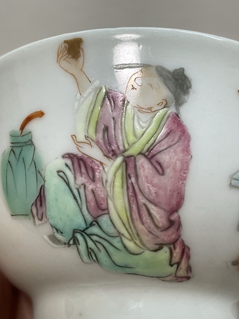 古玩陶瓷粉彩人物故事紋茶碗真品鑒賞圖