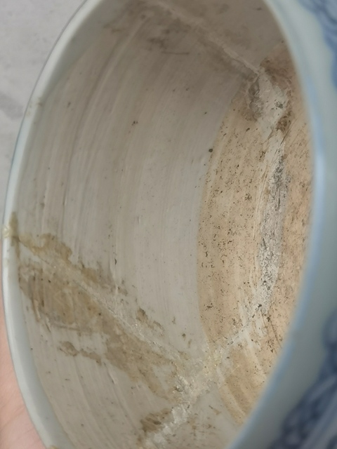 古玩陶瓷明代成化至弘治青花纏枝花卉紋爐真品鑒賞圖