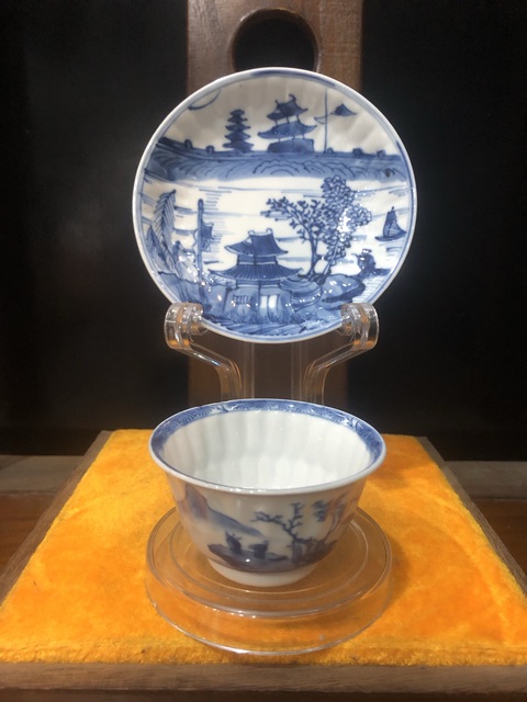 古玩陶瓷青花杯盤真品鑒賞圖