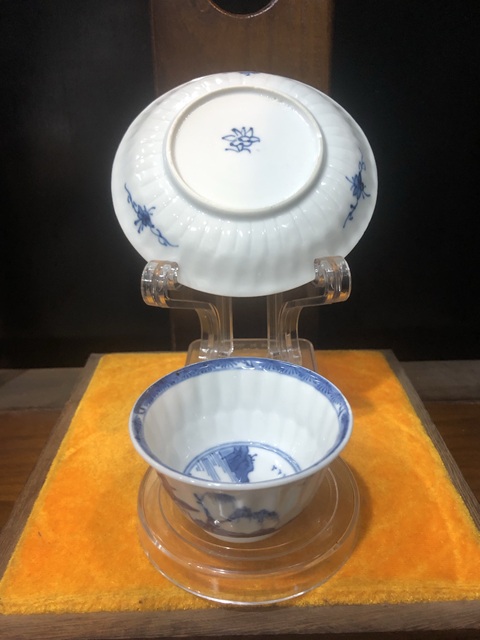 古玩陶瓷青花杯盤真品鑒賞圖