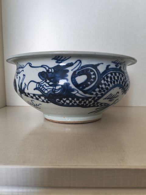 古玩陶瓷清早期青花龍紋香爐拍賣,當前價格498元